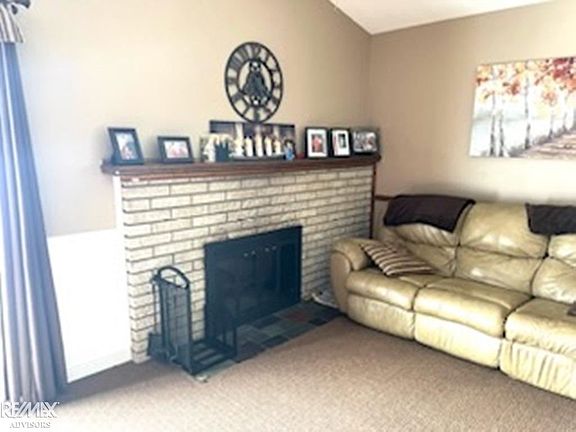 4th image of 53954 Kirk Ct
