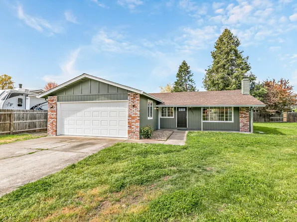 3063 Shelterwood Cir, Medford, OR 97501