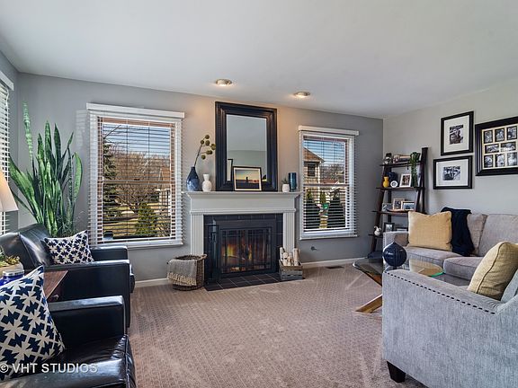3rd image of 512 Tallgrass Cir