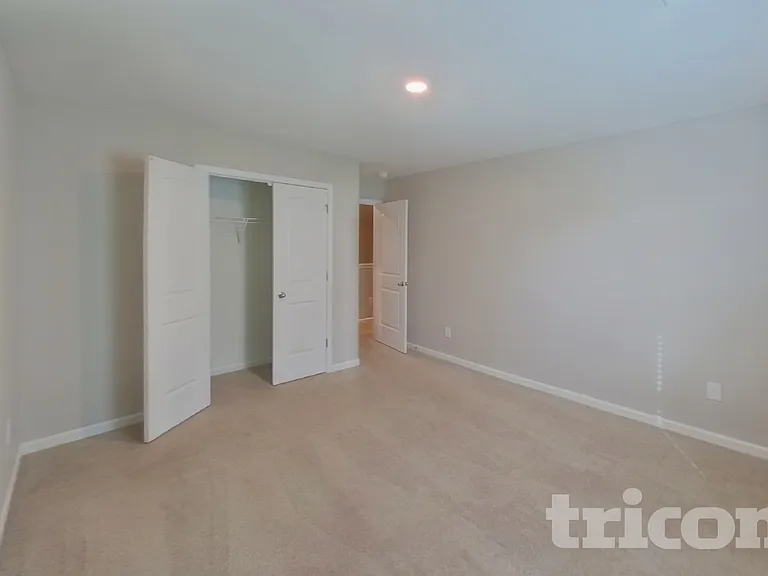 2118 Southlea Dr — Photo 11
