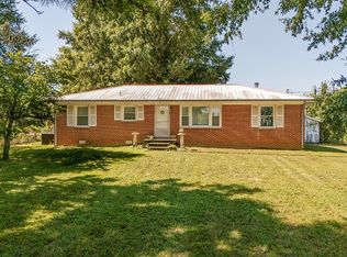292 Macon Rd, Readyville, TN 37149