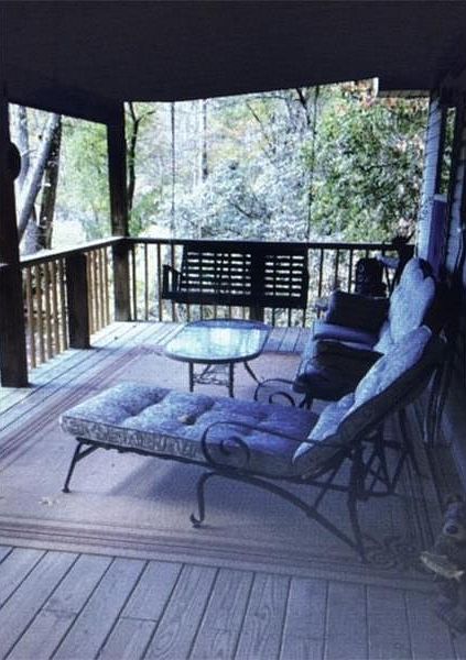 1st image of 200 Newberry Dr
