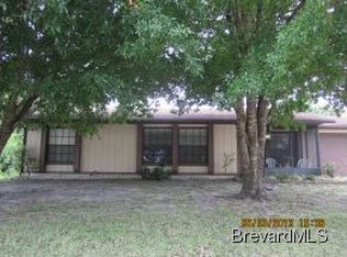 294 San Luis St SW, Palm Bay, FL 32908
