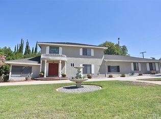 1196 Hummingbird Ln, Corona, CA 92882