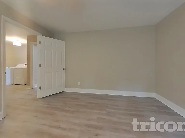 726 Jamie Way NE — Photo 7