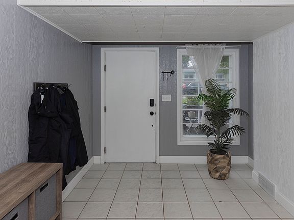 3rd image of 2715 8th St