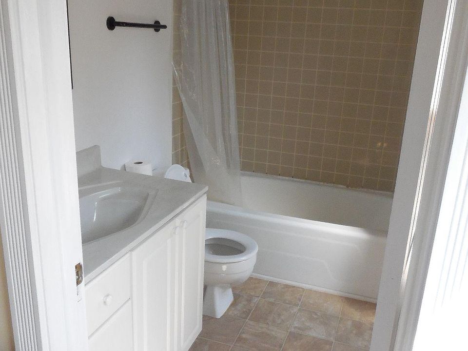 1st image of 522 S 4th Ave APT 3