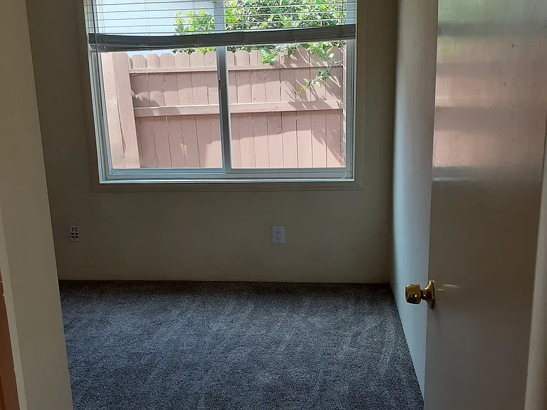 6088 Charae St — Photo 14