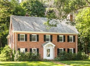 143 Farmington Ave, Longmeadow, MA 01106