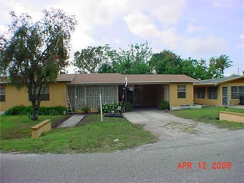 1st image of 1134 Della Tobias Ave