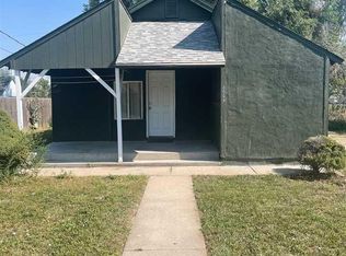 2009 13th St, Mitchell, NE 69357