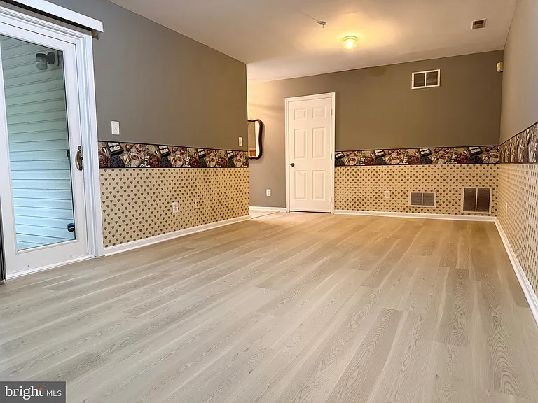8 Diamond Hill Ct — Photo 25