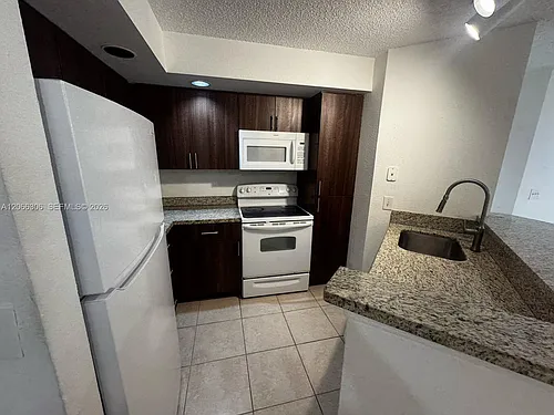3370 Pinewalk Dr N #1213 Photo 1