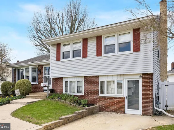 8 Toby Ln, Hamilton, NJ 08620