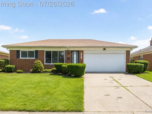 25568 Thomas Dr, Warren, MI 48091
