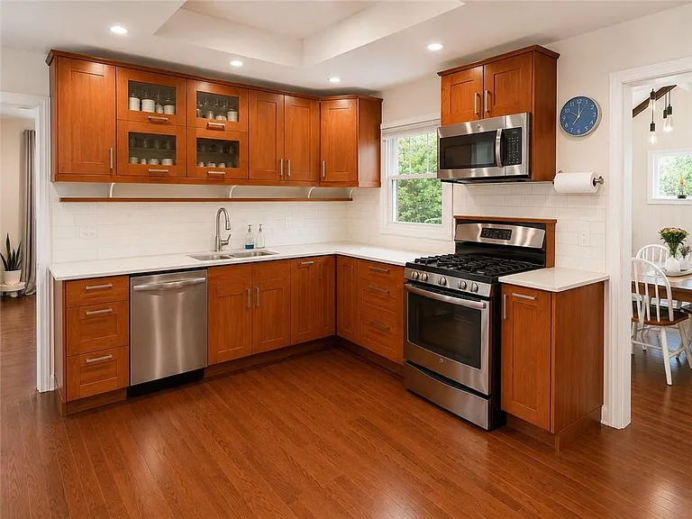 827 Turpin Ave SE — Photo 5