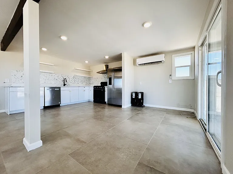 64910 Winters Rd — Photo 11