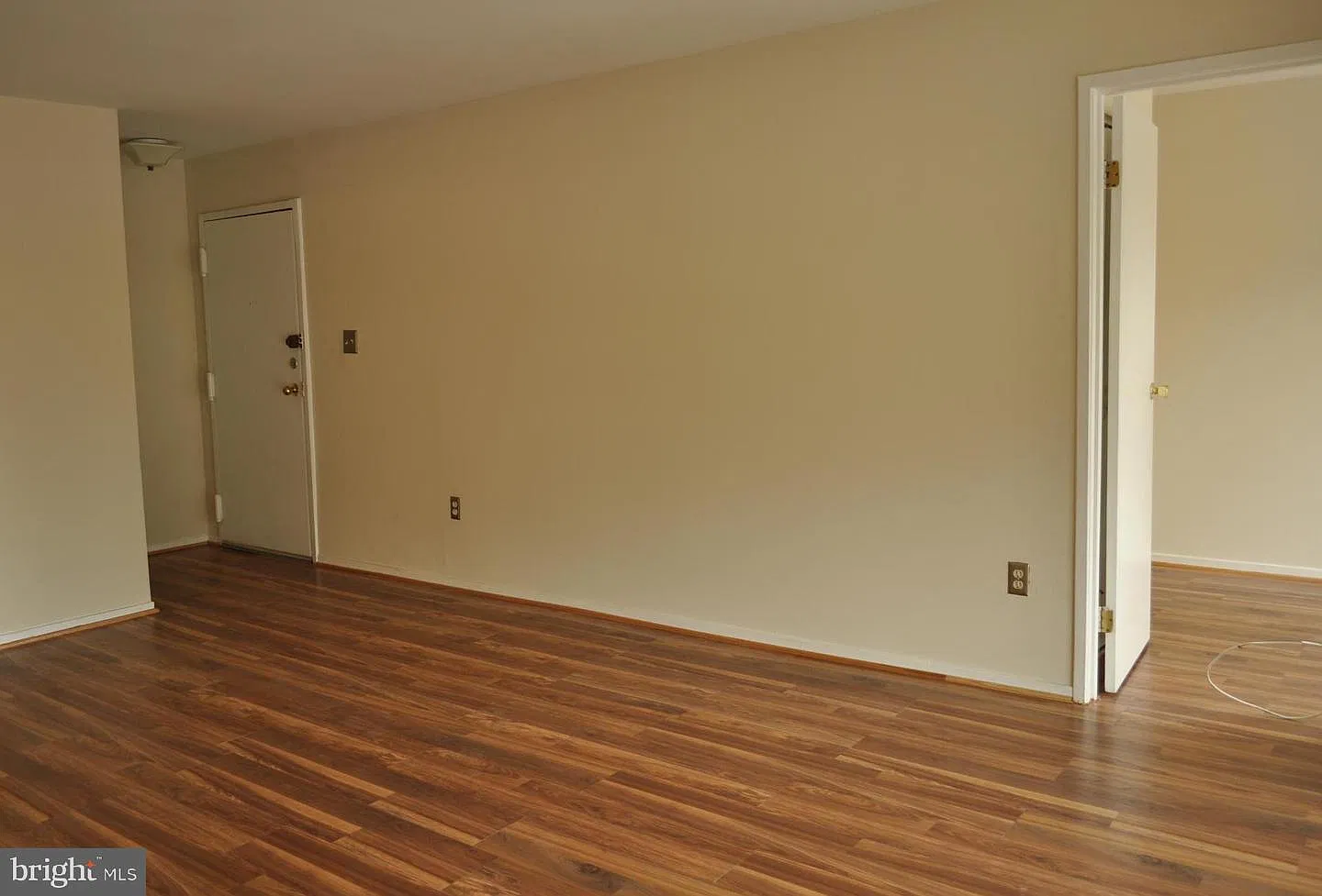 2 bed, 895 sqft, $1,850 — Photo 4