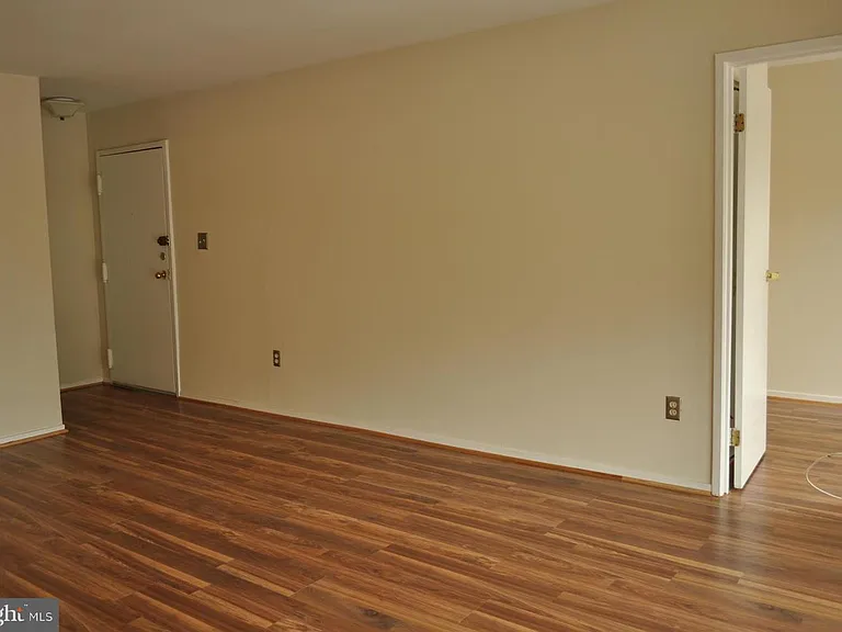 8723 Hayshed Ln #31 — Photo 4