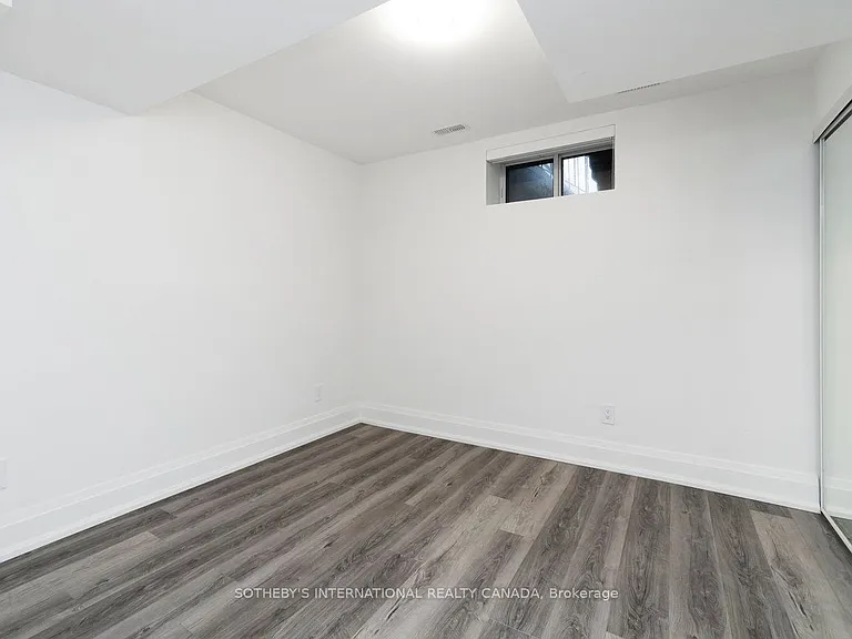 44 Larkin Ave #D-4 — Photo 11