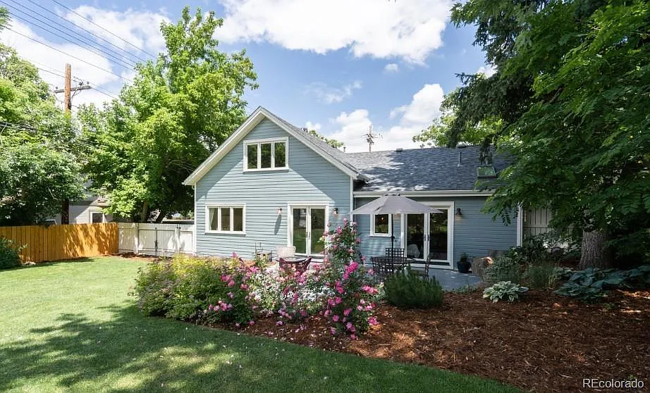 3 bed, 2.0 bath, 1907 sqft, $12,000 — Photo 2