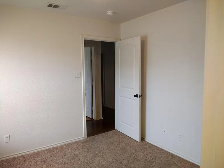 8126 Doreen Ave — Photo 18