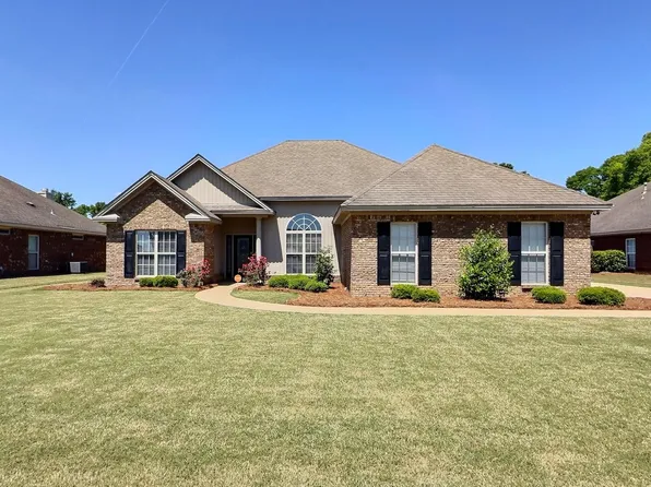 7443 Moonlight Dr, Montgomery, AL 36117