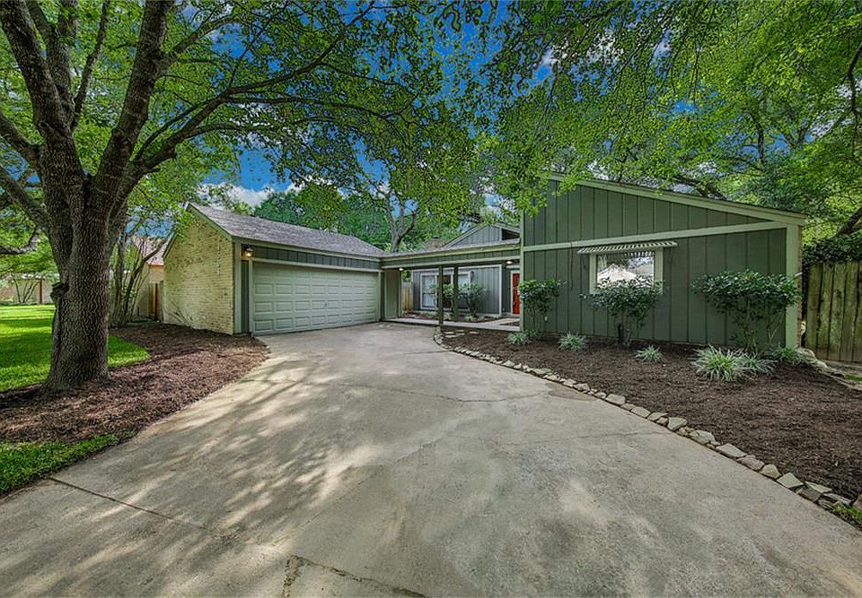 1st image of 4506 Hidden Springs Dr