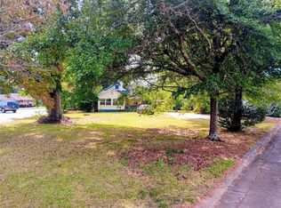 406 Brookwood Dr, Thomaston, GA 30286