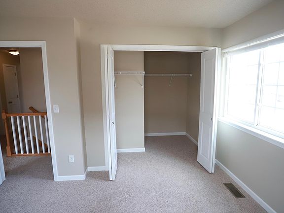 2nd image of 1472 Burr Dr