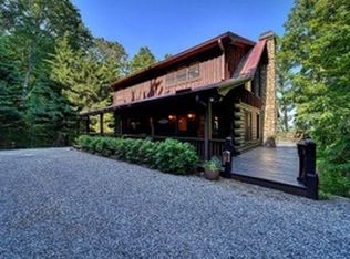 972 Locust Ln, Morganton, GA 30560