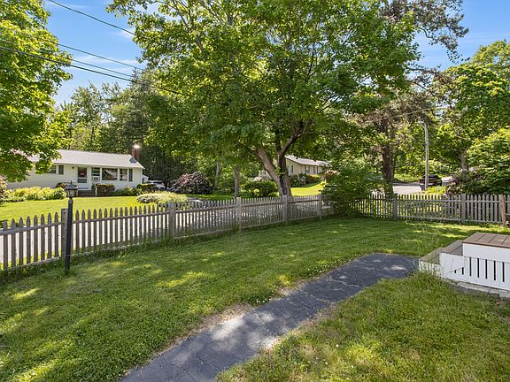 3rd image of 125 Murray Street