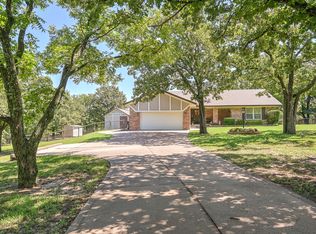 2409 Thunderbird Ln, Sapulpa, OK 74066