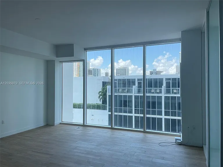 1040 Biscayne Blvd #1105 — Photo 7