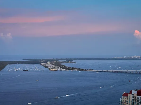 950 Brickell Bay Drive #5205, Miami, FL 33131