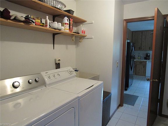 3rd image of 4131 Monterey Dr
