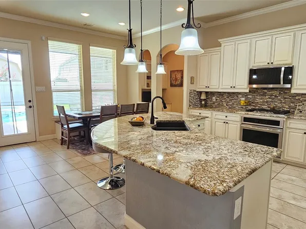 18007 Fossilwood Ln, Cypress, TX 77429