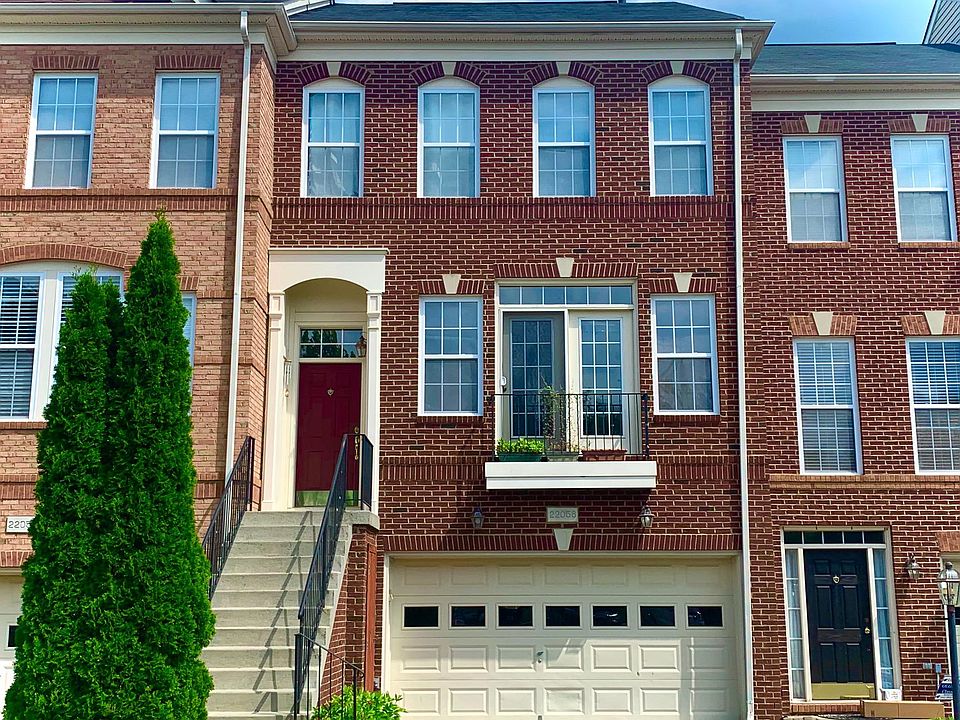 1st image of 22056 Dilworth Sq