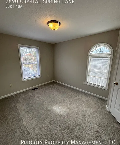2890 Crystal Spring Ln — Photo 15