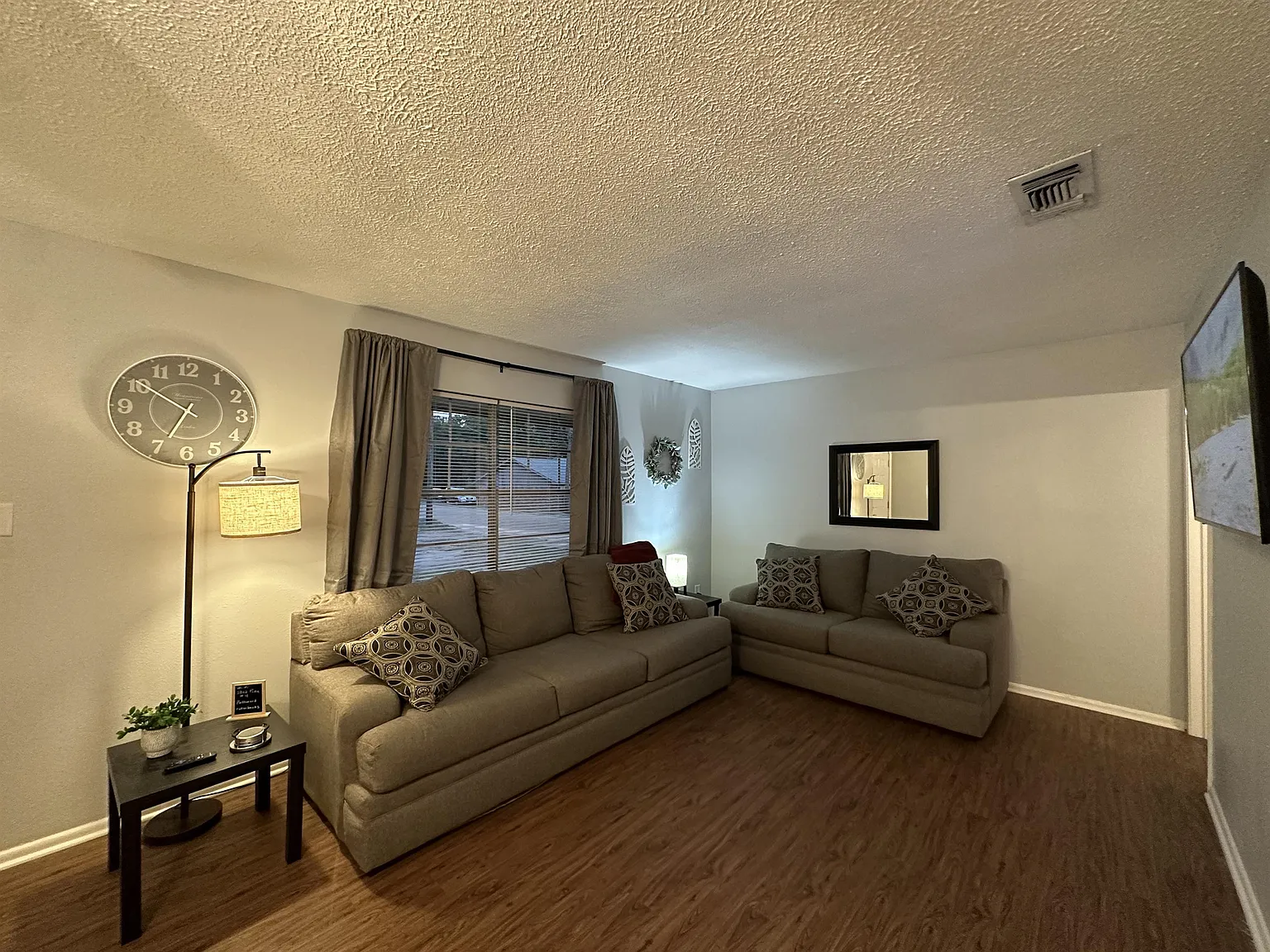 3800 Pine Street - 3 - PW5 — Photo 4