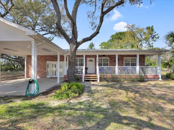 40 Pompano Dr, Panacea, FL 32346