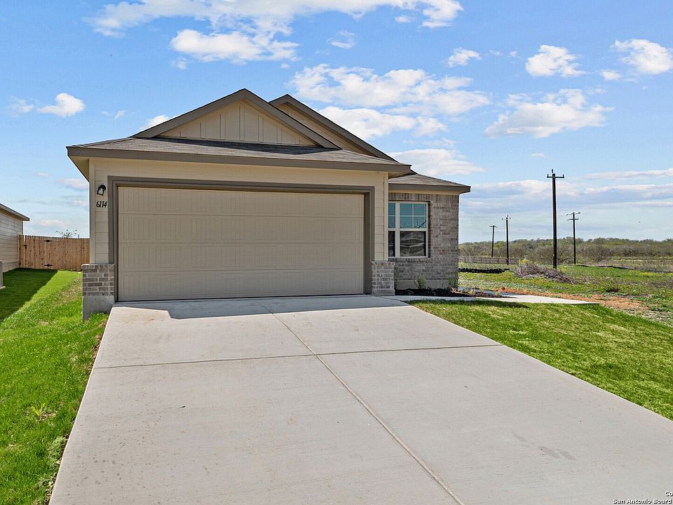 1st image of 6114 Quiet Oak Place