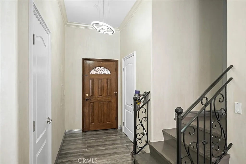 2 bed, 1270 sqft, $4,000 — Photo 3
