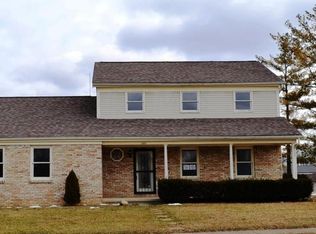 5666 Cloverleaf Ct, Grove City, OH