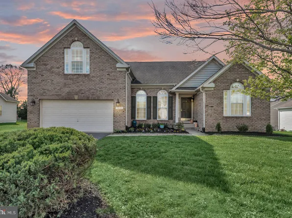 7818 Truitt Ln, Severn, MD 21144