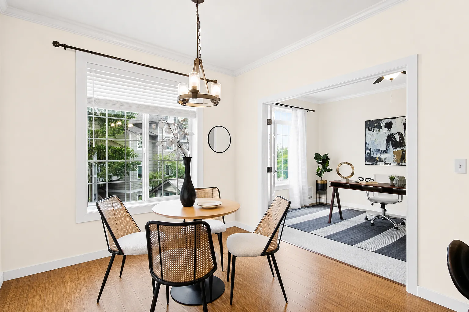 18505 SE Newport Way — Photo 3