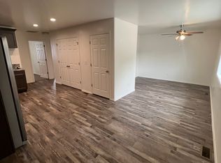 301-305 Walnut St, Rupert, ID 83350