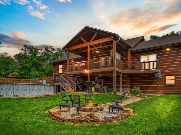 2395 Yandell Cove Road, Kirbyville, MO 65679
