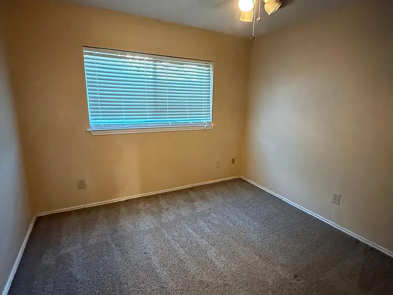 3901 Las Brisas Dr — Photo 26
