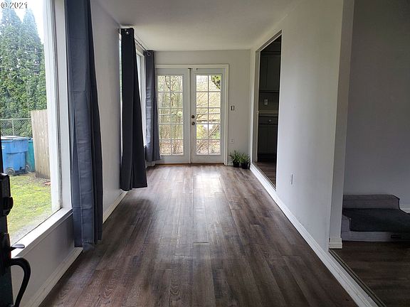 4th image of 4018 NE 143rd Ave